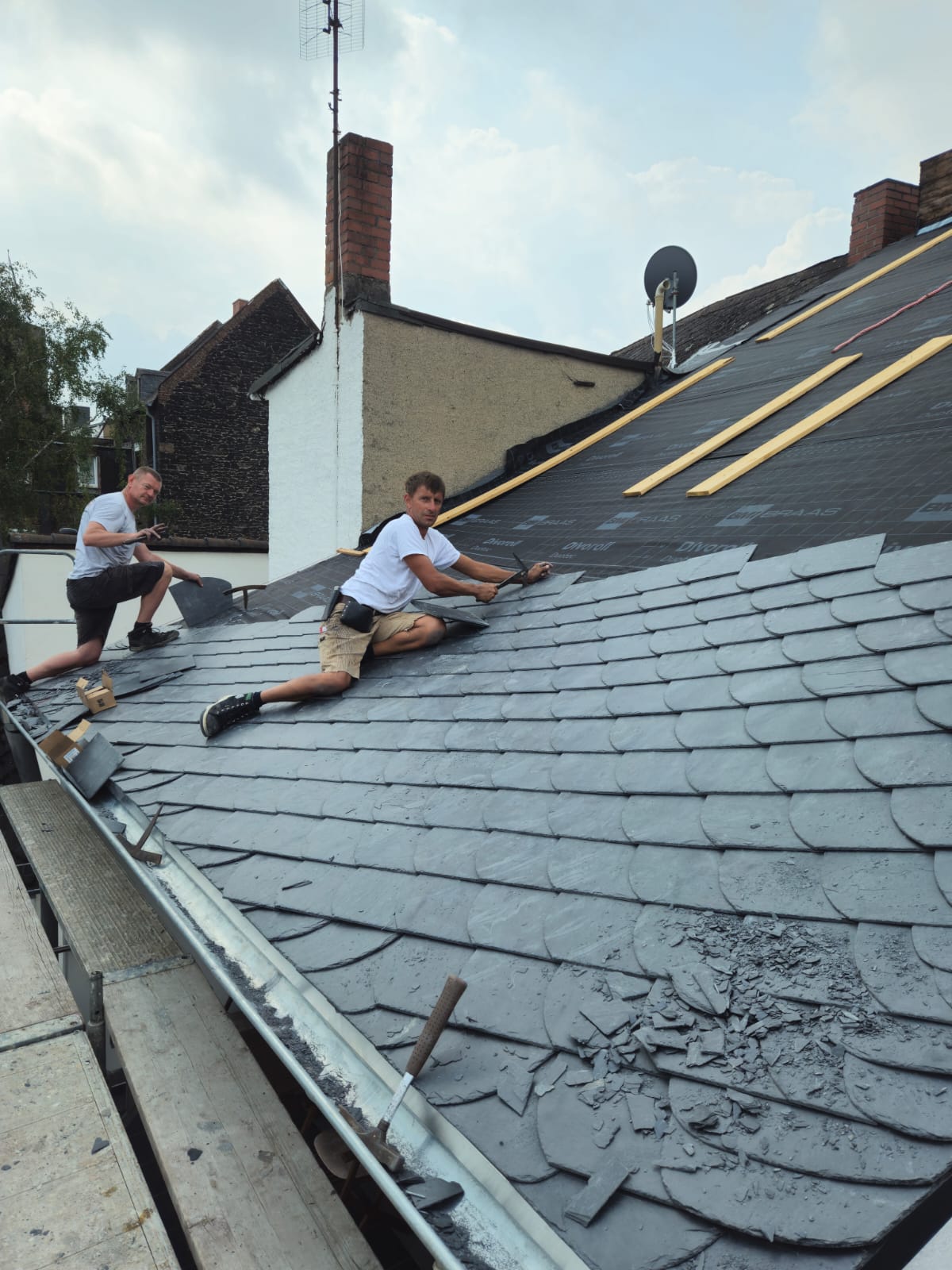 Dachsanierung & Reparatur