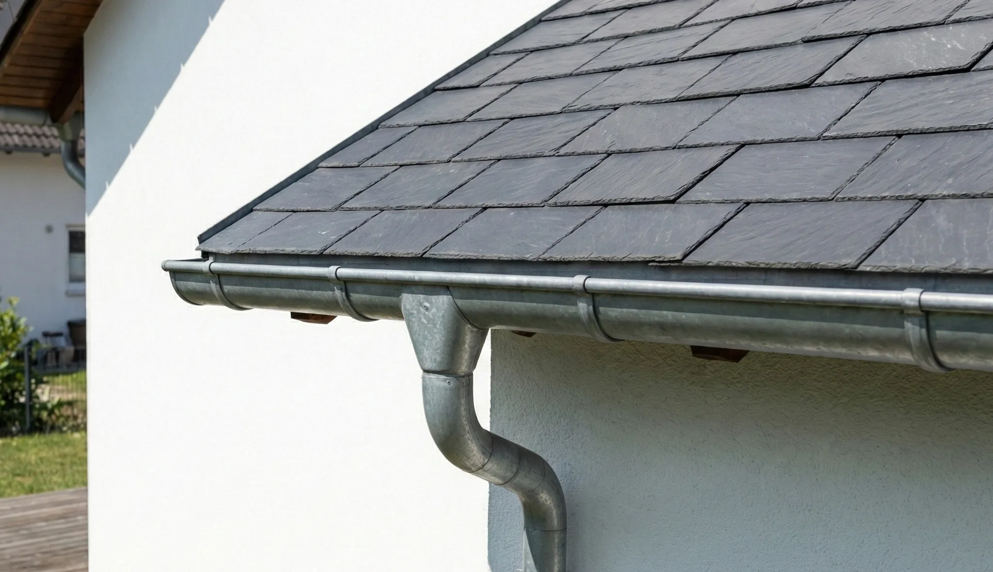 Dachrinne und Fallrohr Zink